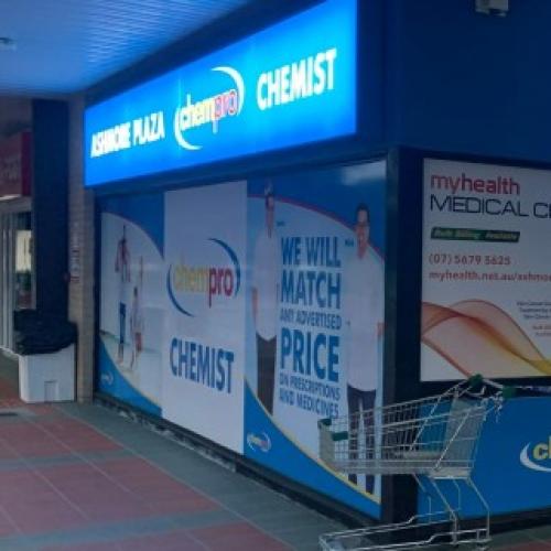 Gold Coast chemist targeted in brazen early morning ram-raid