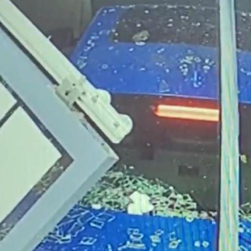 WATCH: Worker threatened in brazen ram-raid at GC convenience store