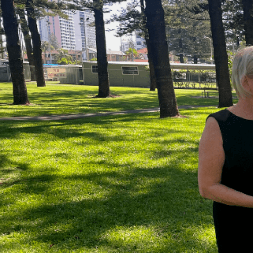 “I really thought I was going to lose her”: Woman’s six hour ambo wait for injured Mum