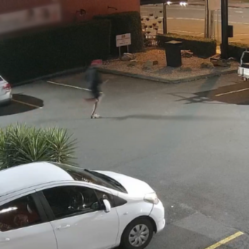 WATCH: Man on run after terrifying Gold Coast armed robbery