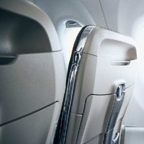 Qantas scraps mask mandate on some international flights