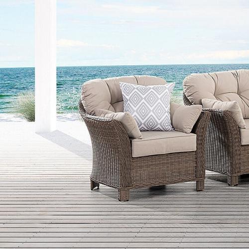Ready To Make The Most Of The Gold Coast With The Best Outdoor Furniture?