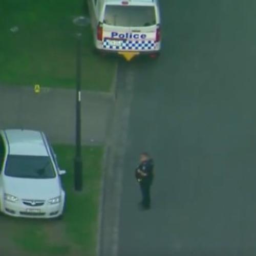 LATEST: Knife-wielding man shot by police at Gold Coast home