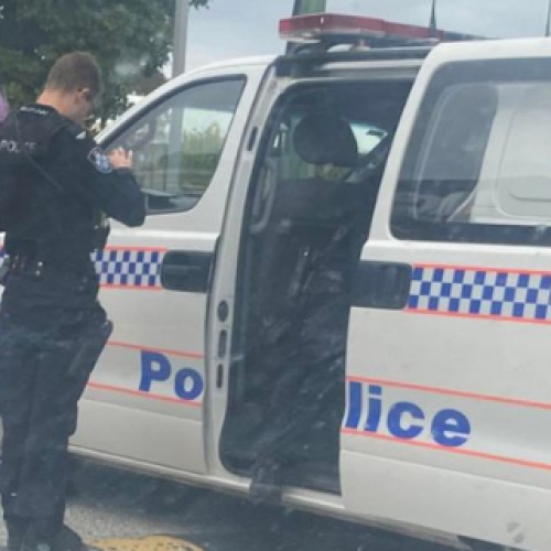 Man charged after allegedly threatening people while armed at Gold Coast tavern