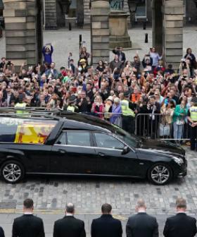 Queen’s coffin arrives in Scottish capital