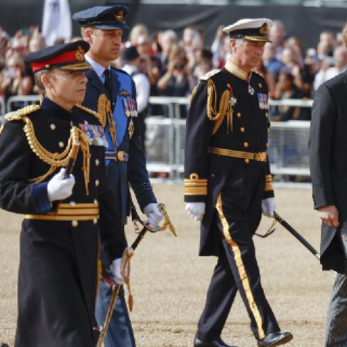 King, sons walk behind Queen’s coffin
