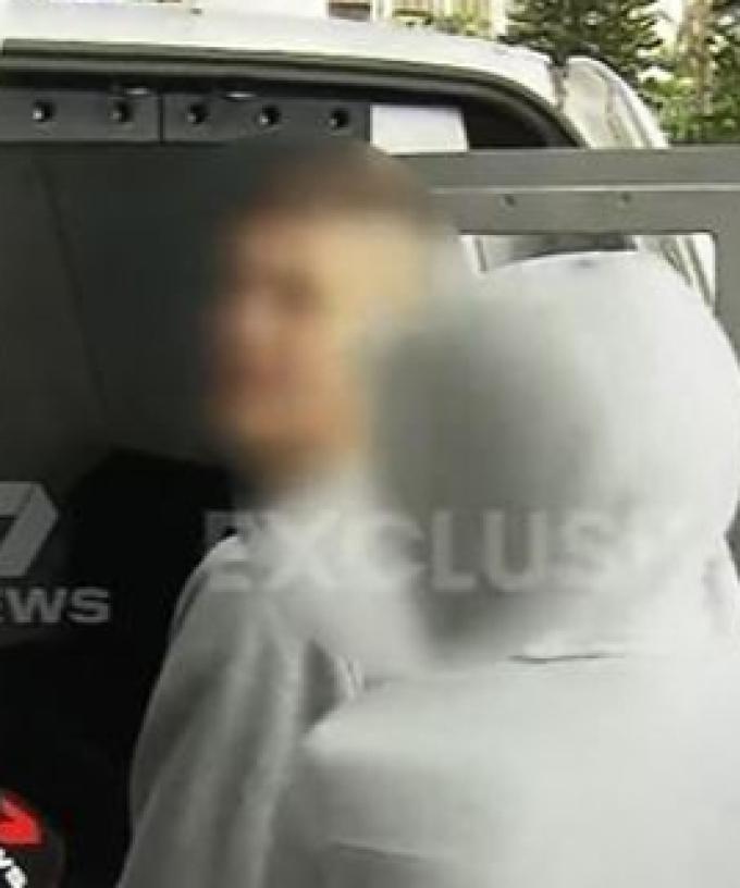 Seven teens arrested on Gold Coast over stolen car