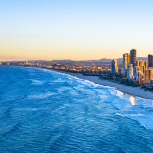 Qld tourism campaign lures interstate visitors with holiday deals