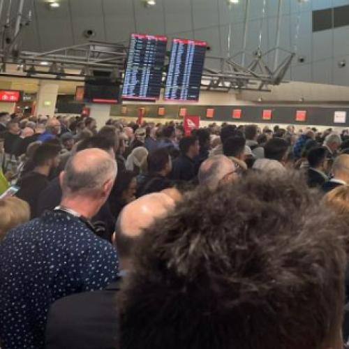 Flight chaos after security breach at Melb Airport