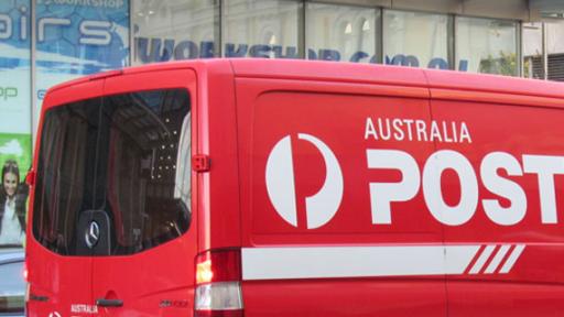 Australia Post gears up for Christmas rush with thousands of jobs on offer
