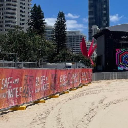 Schoolies praised after last night of celebrations on Gold Coast