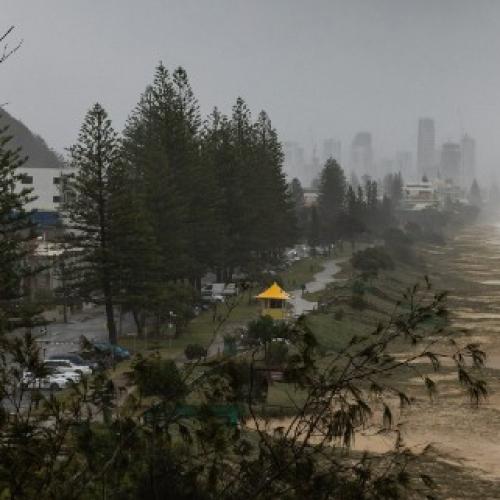 Severe thunderstorm warning issued for heavy rainfall on the Gold Coast