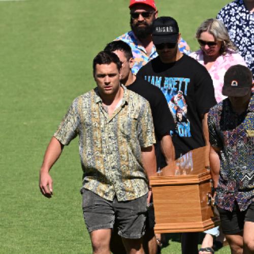 Hampson farewelled at Redcliffe service