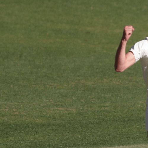 Cummins hails his Aussies Test’s best