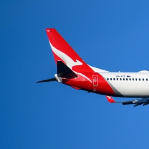 Auckland-Sydney flight issues mayday alert