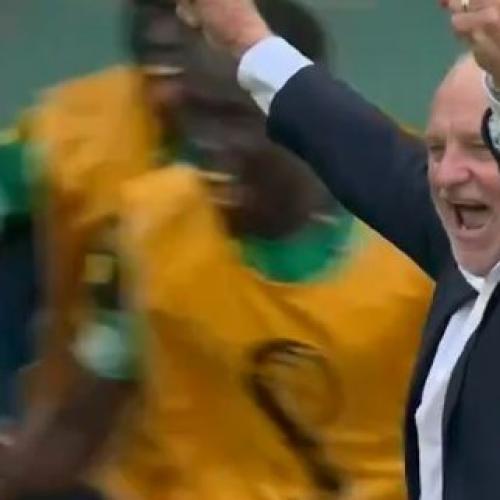 Graham Arnold to stay on as Socceroos coach