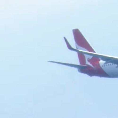 Qantas plane lands after mayday call