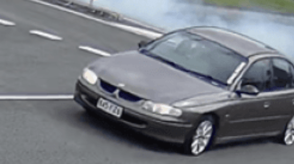 Hunt for driver behind road rage incident on the Gold Coast