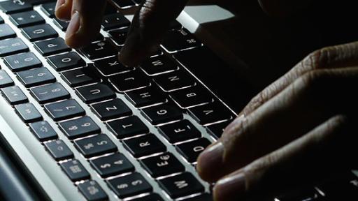 Logan man charged after allegedly threatening politicians on social media