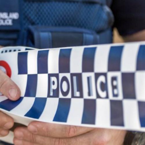 Man injured in early morning stabbing in Burleigh