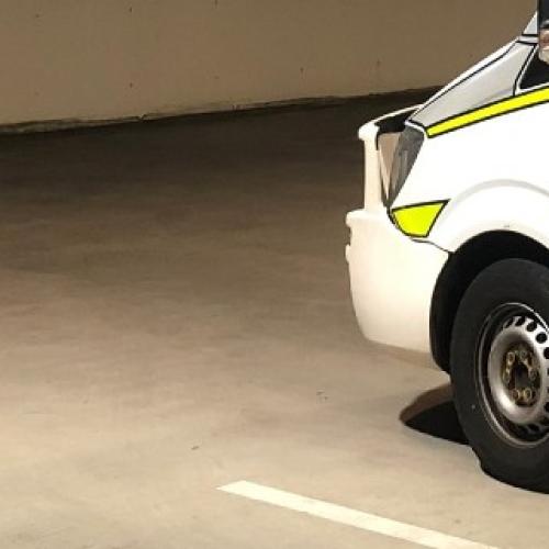Man seriously injured in northern Gold Coast crash