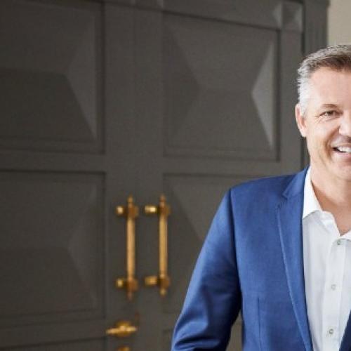 Dr Chris Brown makes shock move to rival network