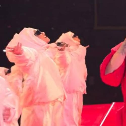 Rihanna reveals pregnancy in Super Bowl halftime show