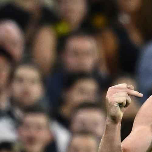 Lynch goal seals draw in Tigers-Blues AFL season opener