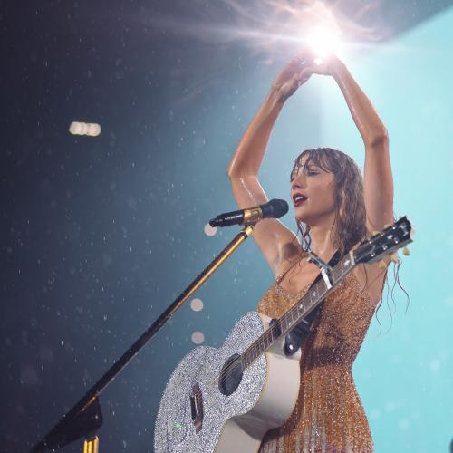 Fans decode Taylor Swift's Personal On-Stage Speech