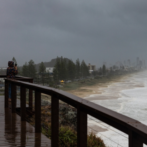 Gold Coast lashed by torrential rain as 350mm deluge hits city