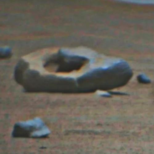 Large Doughnut Found on Mars