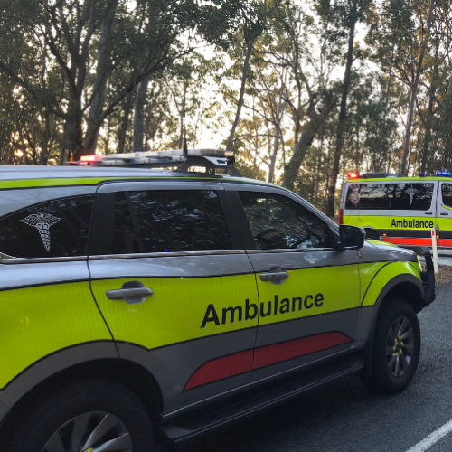 Car plunges down embankment in nasty Gold Coast crash