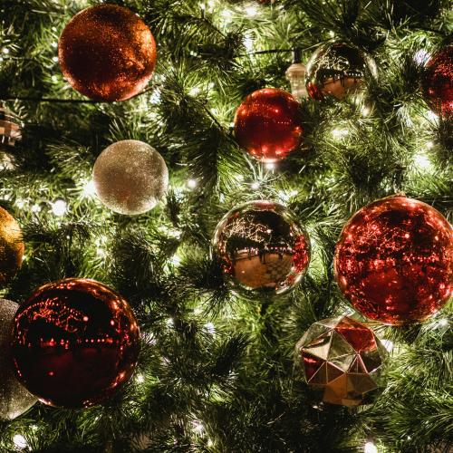 Local Charities Light Up Gold Coast Shopping Centre— Vote and Win!