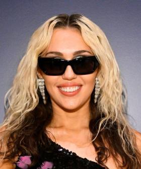 Miley Cyrus Debuts Stunning Jazz Version Of ‘Flowers’