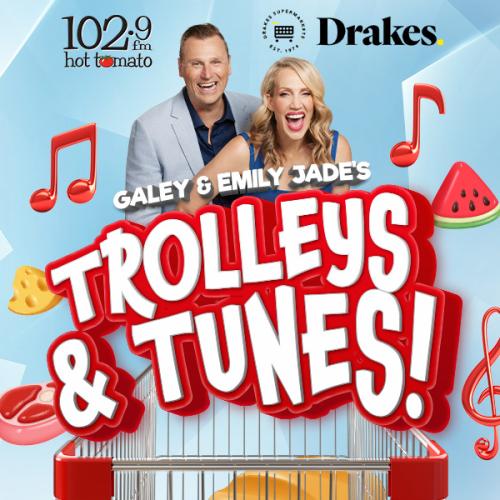 Galey and Emily Jade's Trolleys and Tunes At Drakes IGA WENT OFF!
