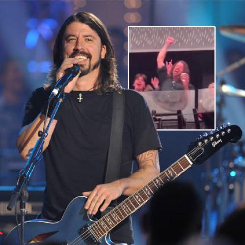 Watch Dave Grohl Rock Out During U2's Last Sphere Show