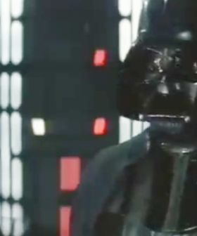 Decades-Old Ads Stitched Straight Into The Original Star Wars Movies Have Gone Viral And They're Hilarious!