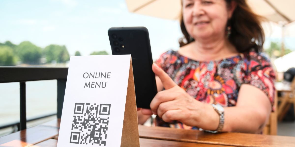Restaurants Dropping QR Codes Amid ‘Tacky’ Concerns