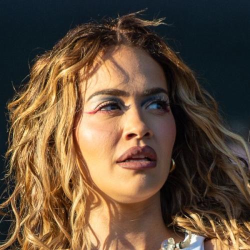 Rita Ora’s Awkward Festival Sing-Along Flop: Fans Forgot Lyrics