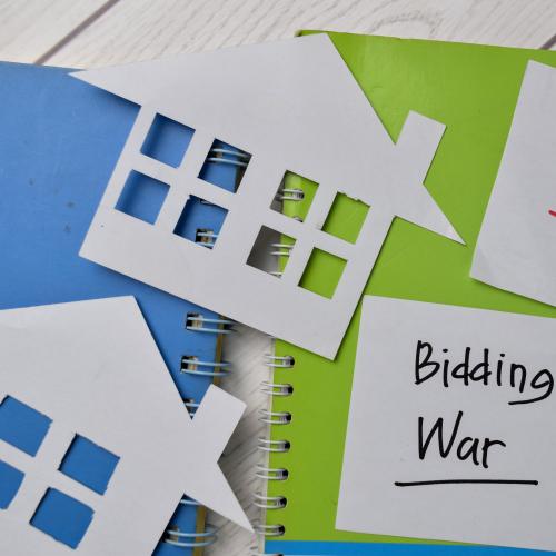 Bidding Wars at Auctions – The Do’s & Don’ts