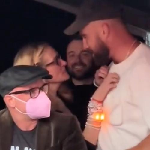 Lip Reader Reveals What Julia Roberts Said to Travis Kelce During 'Awkward' Eras Tour Moment