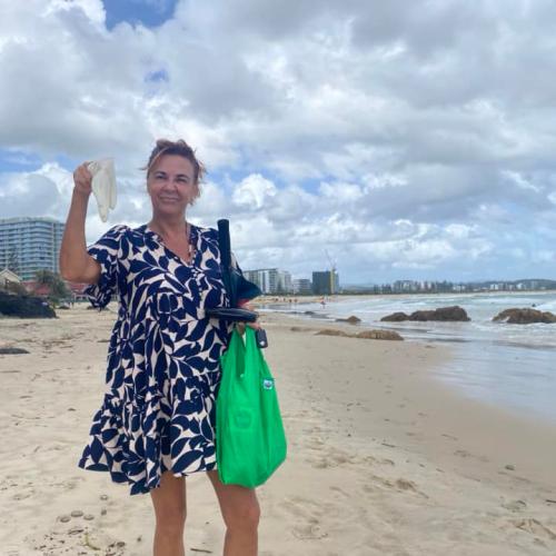 Wet weather debris forces closure of popular Gold Coast beach