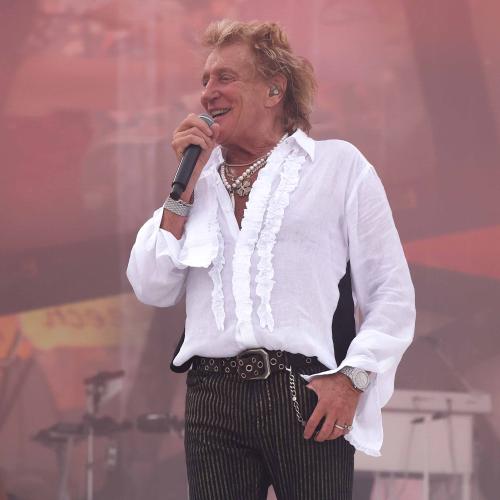 Still Sexy: Rod Stewart Rocks Glastonbury at 80