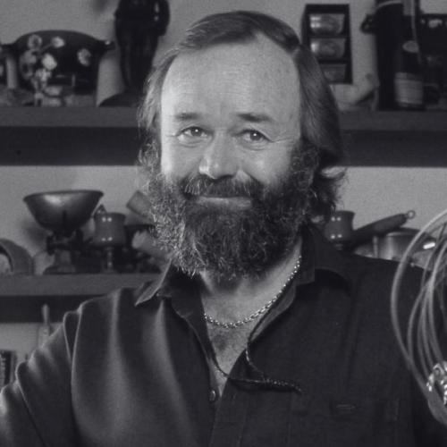 Peter Russell-Clarke, Beloved TV Chef and Artist, Passes Away at 89