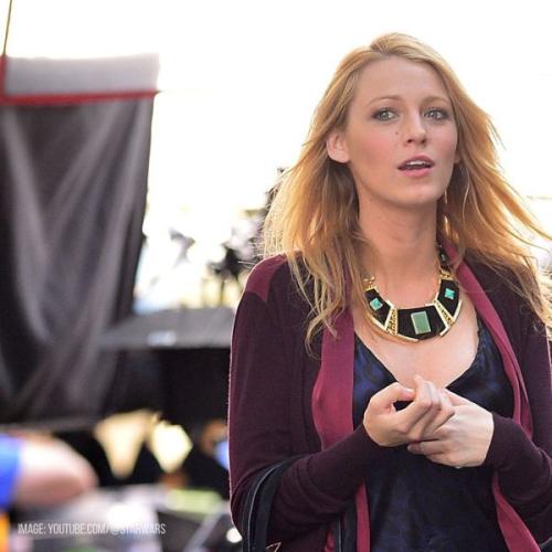 Spotted: Gossip Girl Turns 18! Blake Lively’s Ultimate Throwback