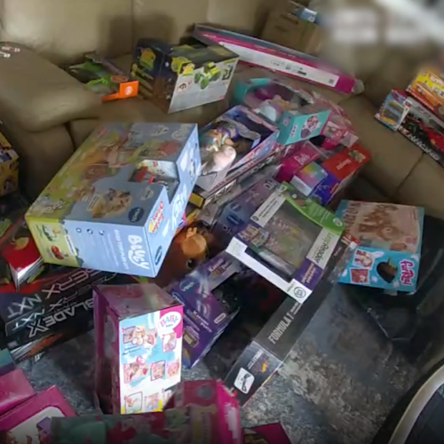 WATCH: Four charged over large-scale Gold Coast shoplifting operation