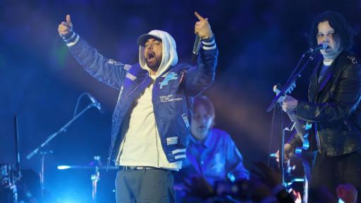 Jack White and Eminem Just Pulled Off The Most Epic NFL Halftime Surprise (and it wasn’t the Super Bowl)