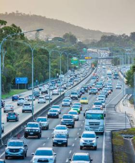Early morning crash sparks M1 traffic chaos