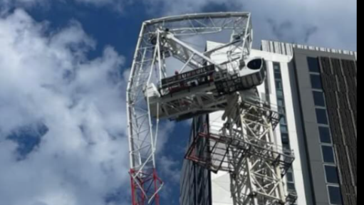 UPDATE: Exclusion zone in place after wild Christmas storm