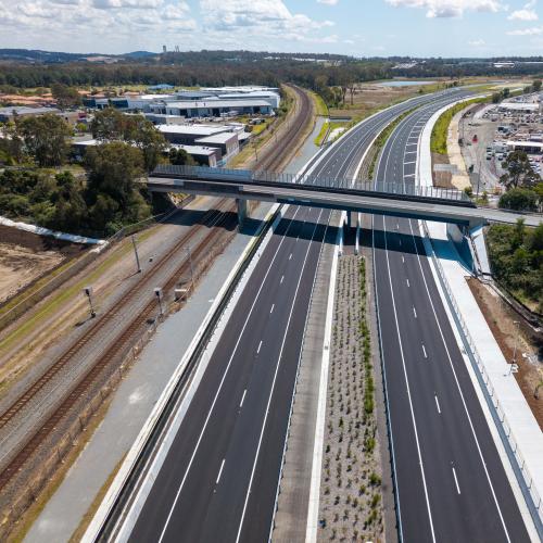 Christmas comes early for Gold Coast drivers as ‘second M1’ finally opens